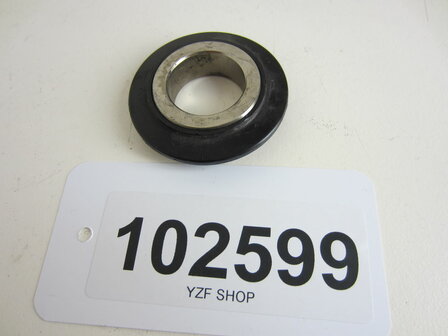 Yamaha YZF R1 Achterwielbus links