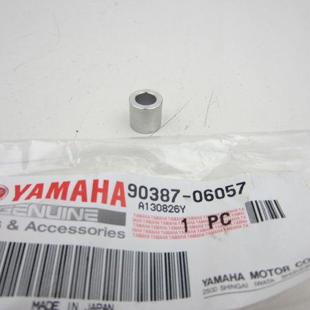 Yamaha YZF afstandsbus M6