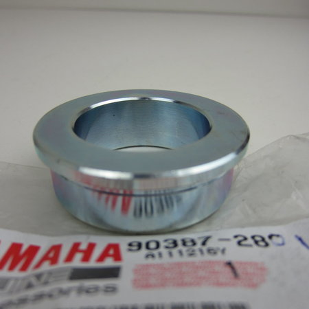Yamaha YZF Achterwiel bus links
