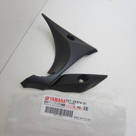 Yamaha  YZF R1 5VY Afdekkapje achter koplamp rechts