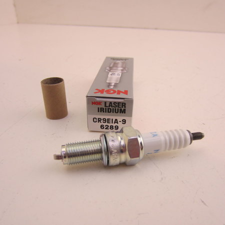 Yamaha YZF R1 5PW NGK Bougie CR9EIA-9 Laser Iridium