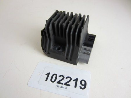 Yamaha YZF R1 5VY Spanningsregelaar