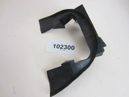 Yamaha YZF R1 5VY rubber onder tank